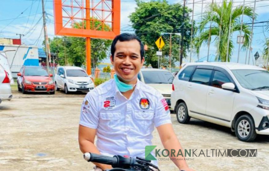Komisioner KPU Kukar Divisi Hukum dan Pengawasan, Purnomo