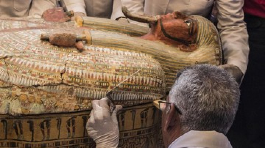 Ilmuwan teliti pembunuhan Firaun Seqenenre Taa II pakai CT Scan (Khaled DESOUKI / AFP)