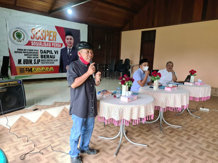 Anggota Komisi I DPRD Kaltim, M Udin Sosialisasikan Perda 5/2019 tentang Penyelenggaraan Bantuan Hukum kepada masyarakat Berau (Foto: Istimewa)