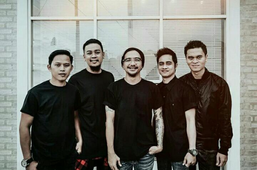 Kapital Band, dengan formasi terakhir sebelum Dhani Arinda (gitar) dan Ninoy (bass) hengkang. (Dok Kapital)
