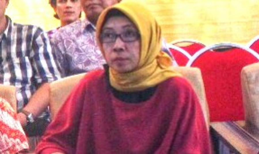 Plt Kepala Kesbangpol Kukar, Rinda Desianti