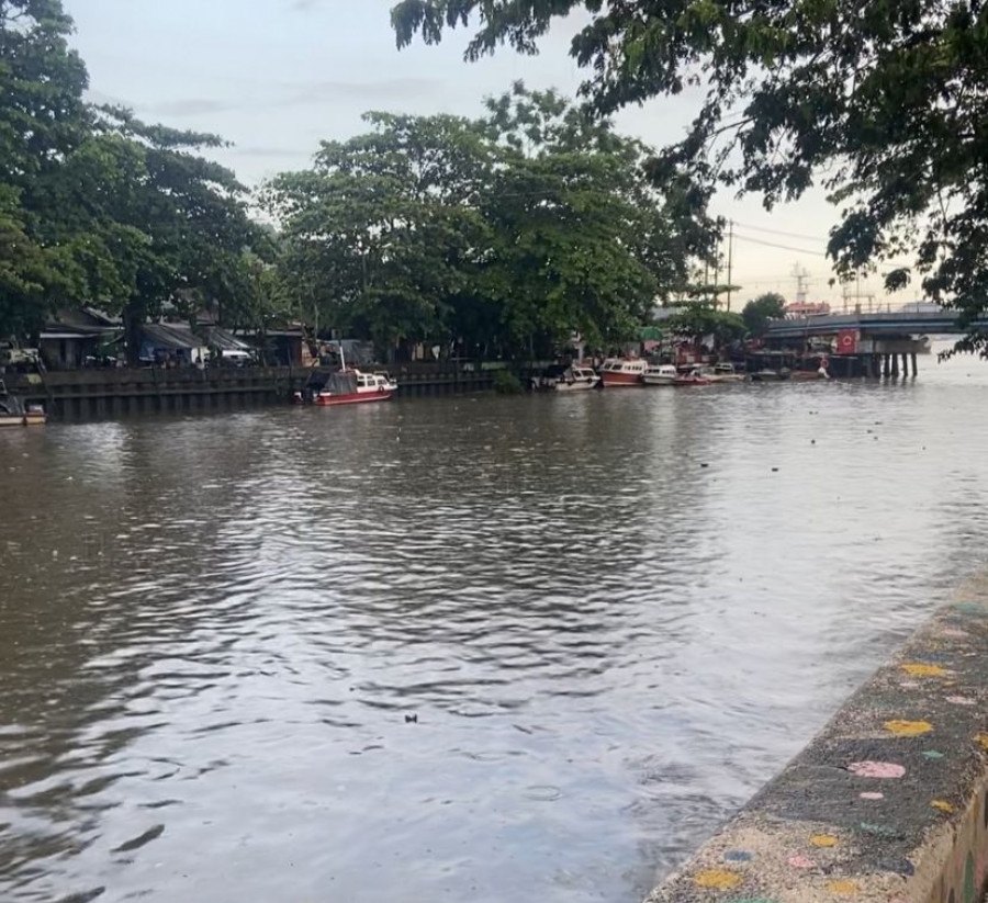 Aliran sungai di Sungai Karang Mumus sudah kembali seperti semula.(Ainur/Korankaltim.com)