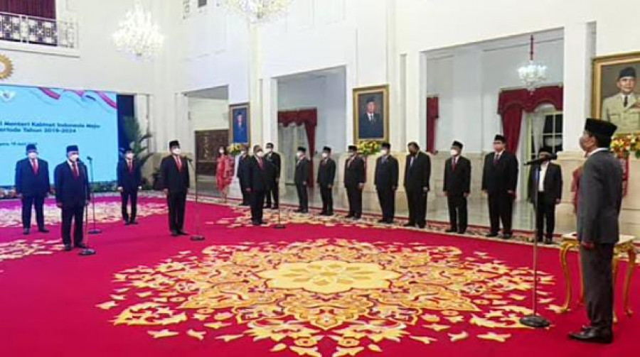 Tangkapan layar pelantikan Menteri dan wakil Menteri oleh Presiden Joko Widodo. (Youtube Sekretariat Presiden).