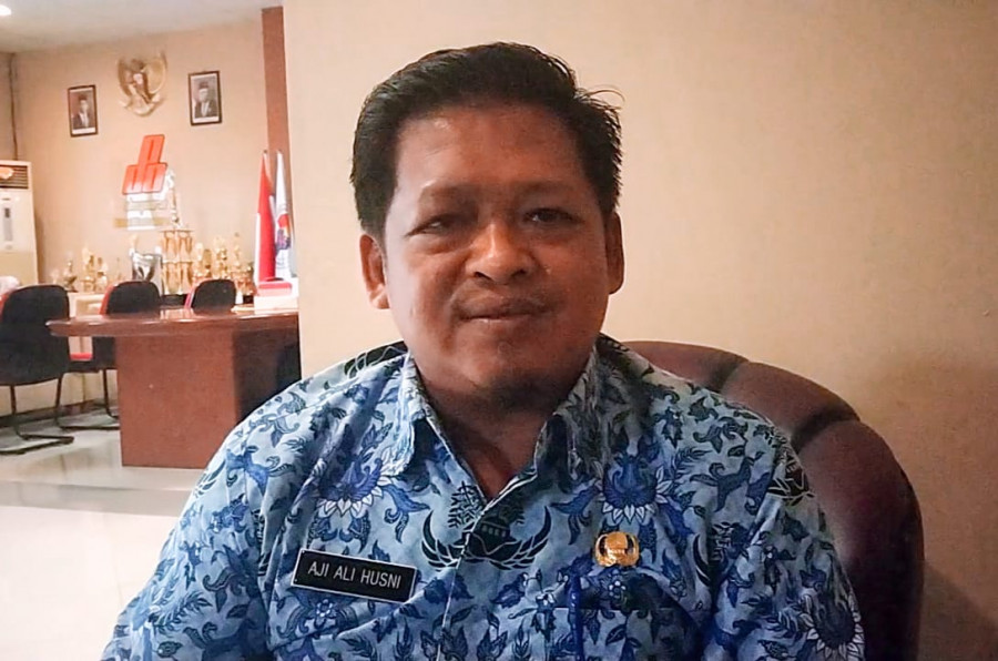 Kepala Dispora Kukar, Aji Ali Husni. (Foto: Handayan/KoranKaltim.com)