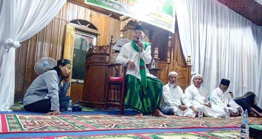 Sederhana, Perayaan Maulid Nabi Muhammad SAW di Masjid Nurul Iman Desa Perjiwa ( Foto: heri/korankaltim.com)