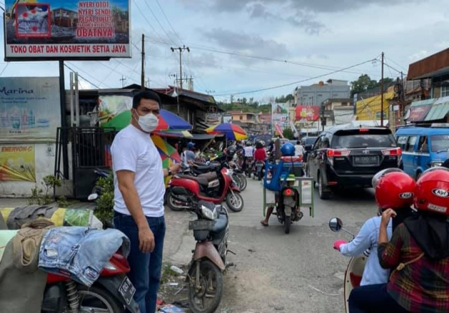 Andi harun Walikota Samarinda saat meninjau rencana pembangunan terowongan di kota tepian. (Foto: Istimewa)