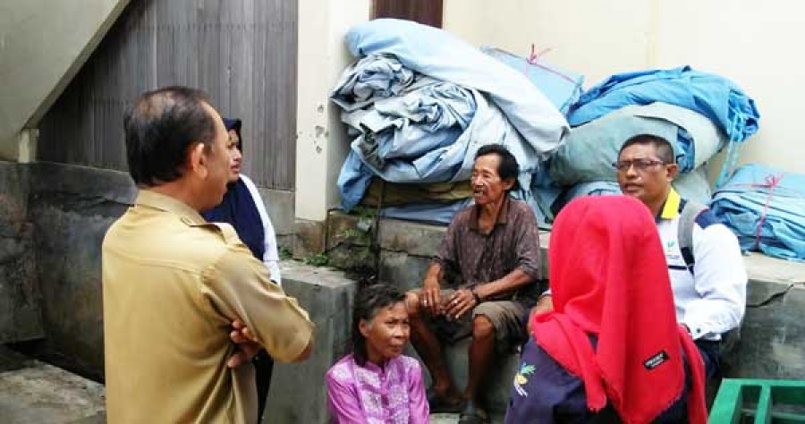 Pasutri yang di duga makan daging kucing yang diamankan di Dinas Sosial