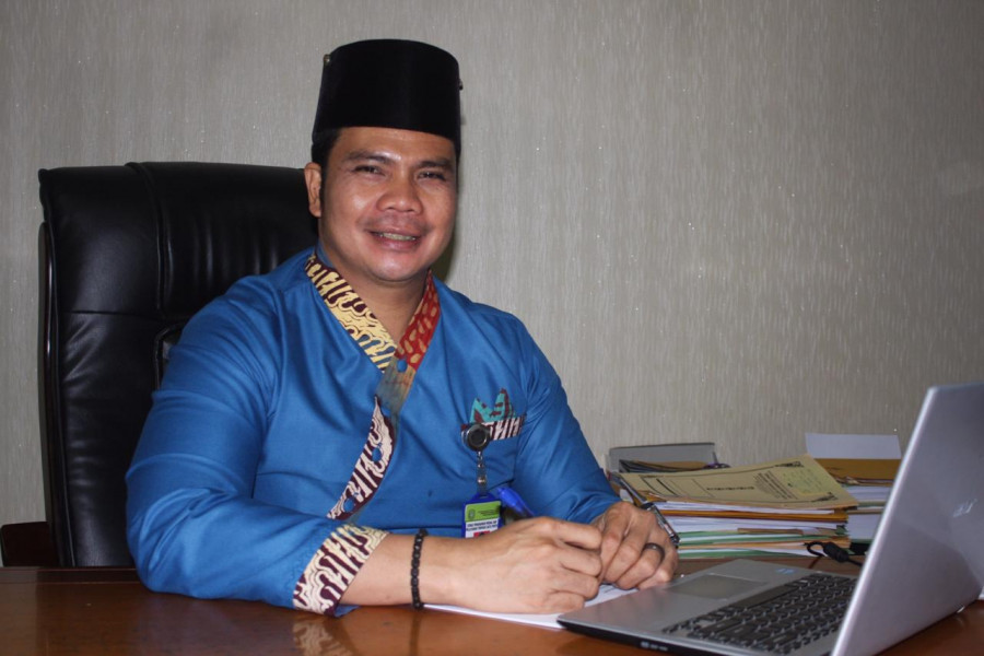 Kepala DPMPTSP Kukar, Bambang Arwanto. (Foto: Reza fahlevi / korankaltimcom)