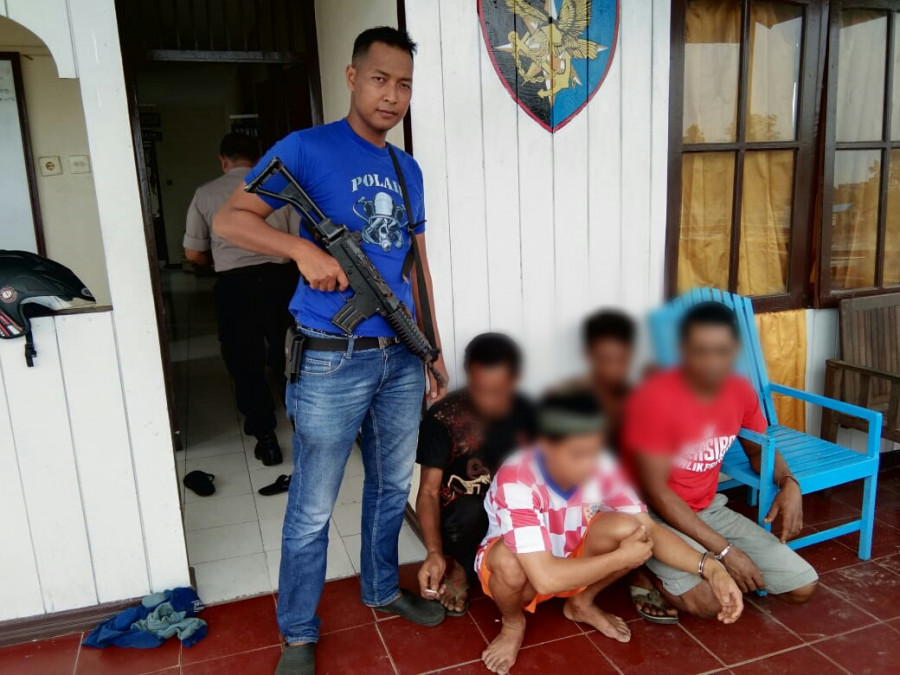 Pelaku pencurian diamankan petugas Sat Polair Polres PPU Selasa (24/9/2019). (Foto: Ist)