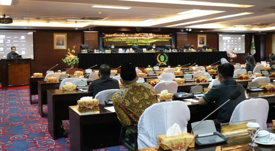 Rapat paripurna ke 34 DPRD Kaltim