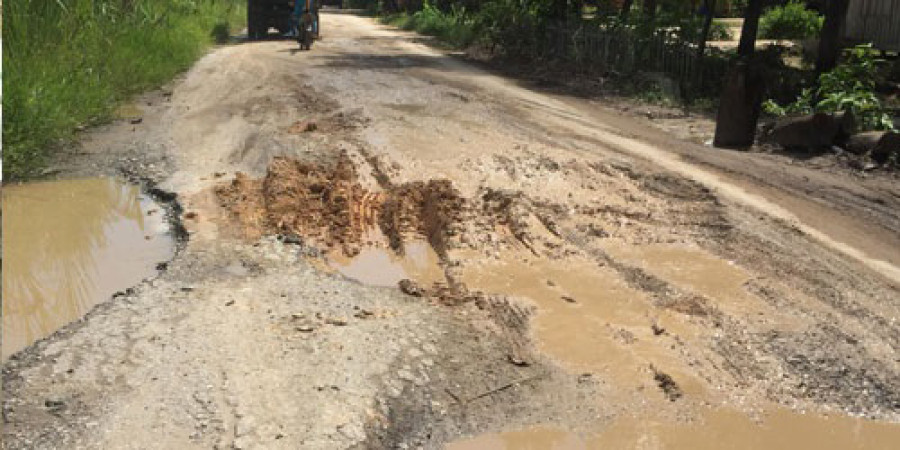 Sejumlah akses jalan penghubung antar desa di wilayah Kecamatan Babulu dipastikan segera mulus tahun depan. ( Foto: Kalimanthana.ID)