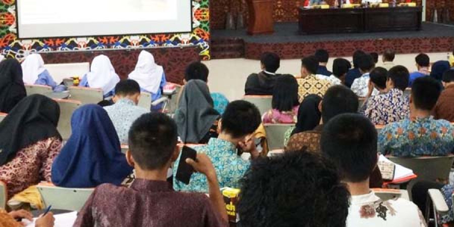 PEKAN ILMIAH: Kegiatan pekan ilmiah yang digelar Himpunan Mahasiswa Strata 1 Teknik Pertambangan Universitas Mulawarman (Unmul), Samarinda .