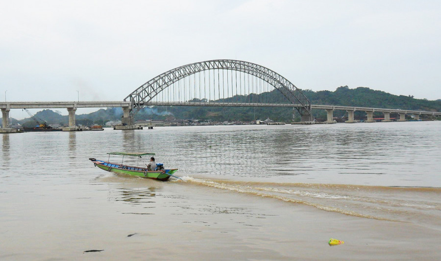 Jembatan mahulu ( Foto: Wikipedia )