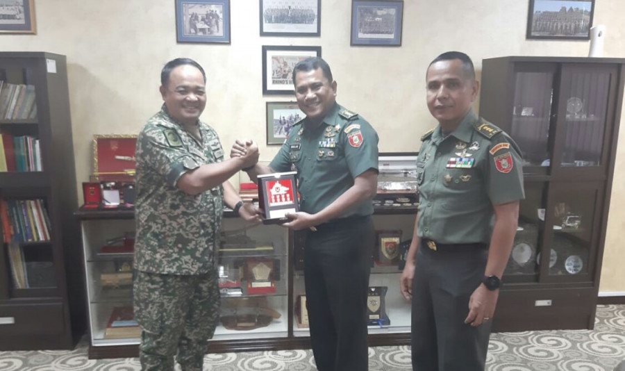 TNI dan TDM jalin kerjasama untuk amankan perbatasan Kalimantan. Sumber Penrem 091/ASN