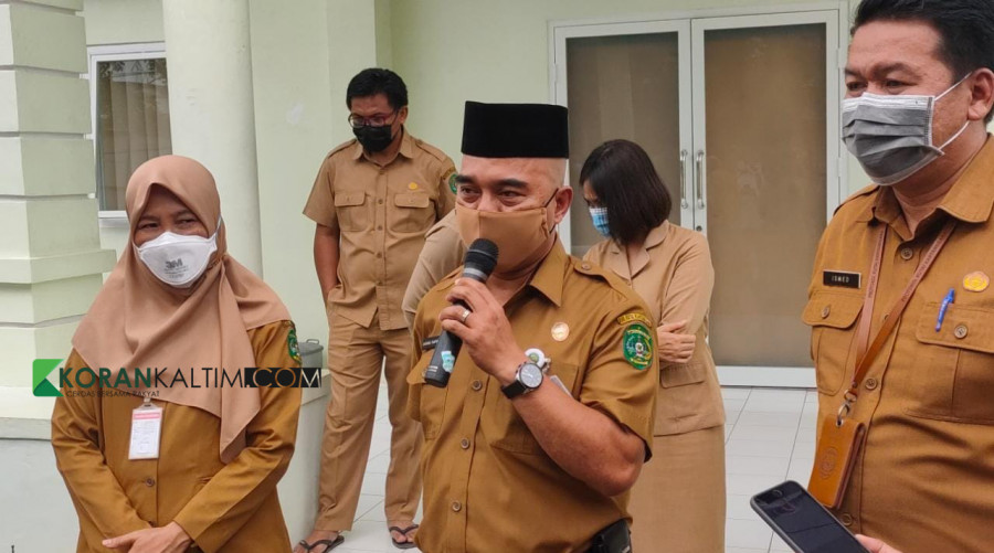 Akhmad Taufik Hidayat, Asisten I Setkab Kukar (Foto: Reza Fahlevi/Korankaltim.com)