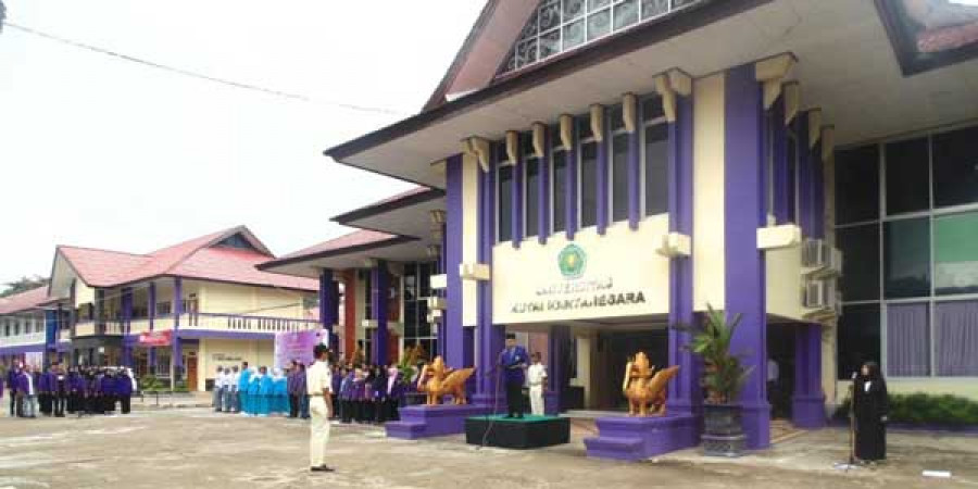 KEBANGGAAN KUKAR : Libur lebaran Pihak Unikarta meminta mahasiswa dan mahasiswinya yang pulang kampung agar mempromosikan Kampus Unikarta kepada anak-anak sekolah yang mau melanjutkan pendidikannya kejenjang perkuliahan.
