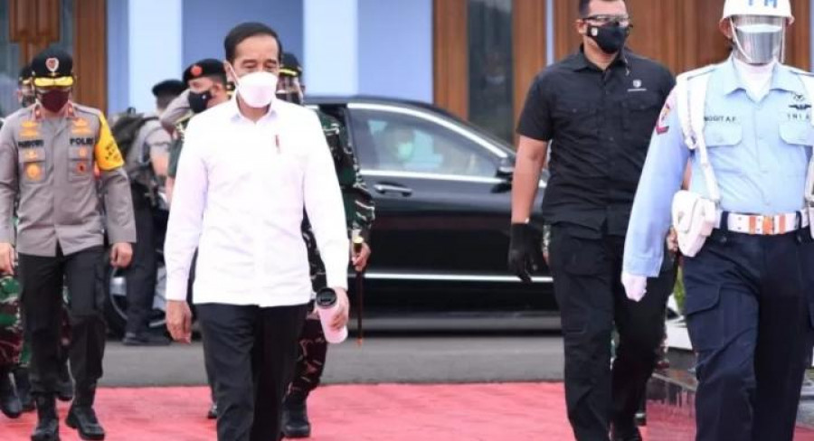 Presiden Jokowi, saat akan berangkat ke Kalsel (Biro Pers Setpres)