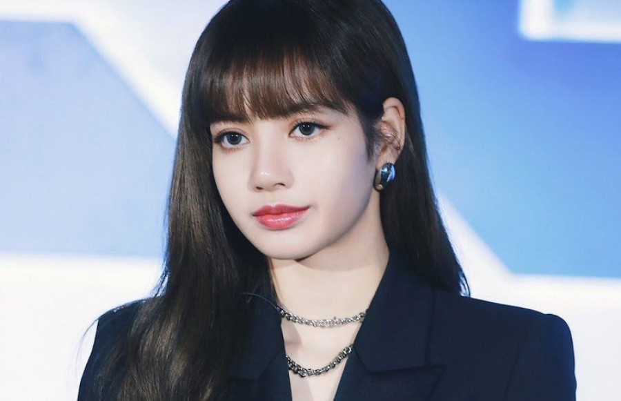 Lisa Blackpink (okezone.com)