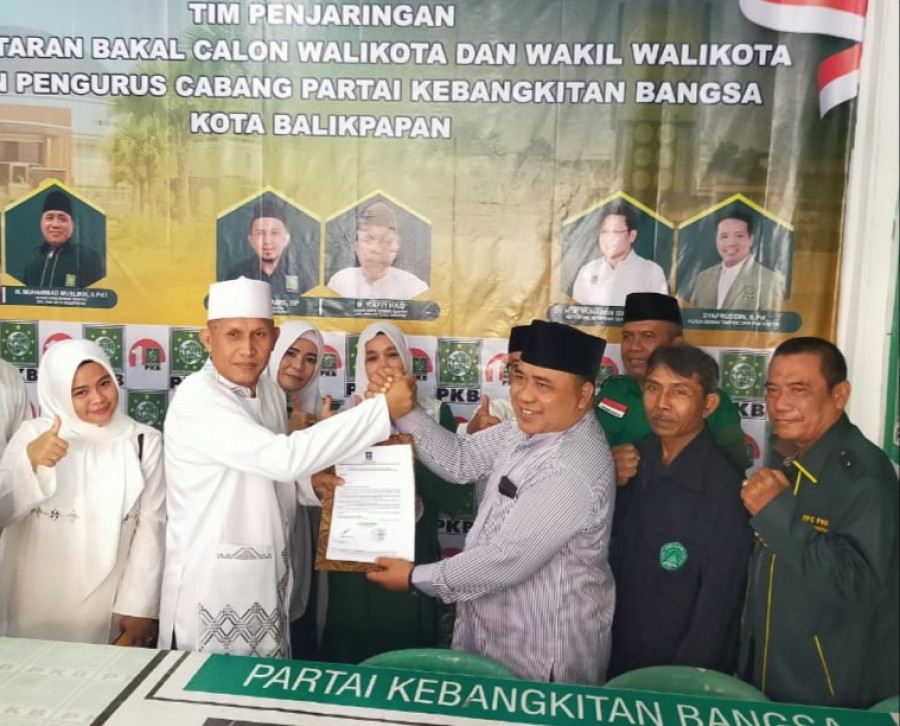 Solehuddin Siregar mendaftar ke PKB Balikpapan, sebagai bakal calon Wali Kota, Sabtu (21/3/2020). (Kredit : Sofyan Jufri/Korankaltim.com.