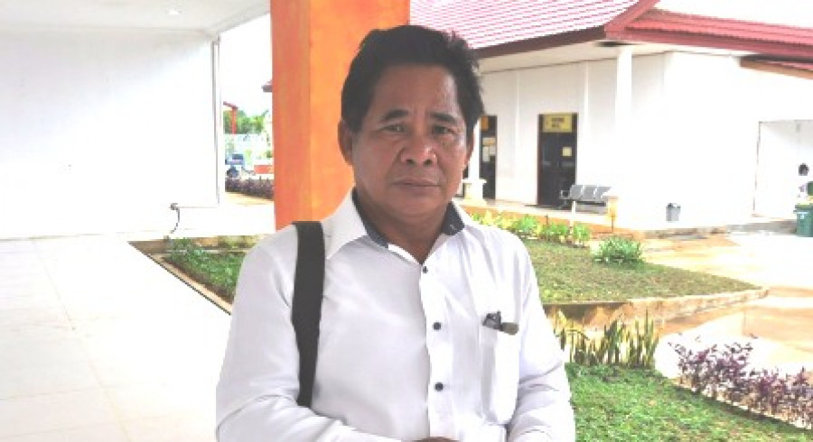 YULIUS MIMPHIN