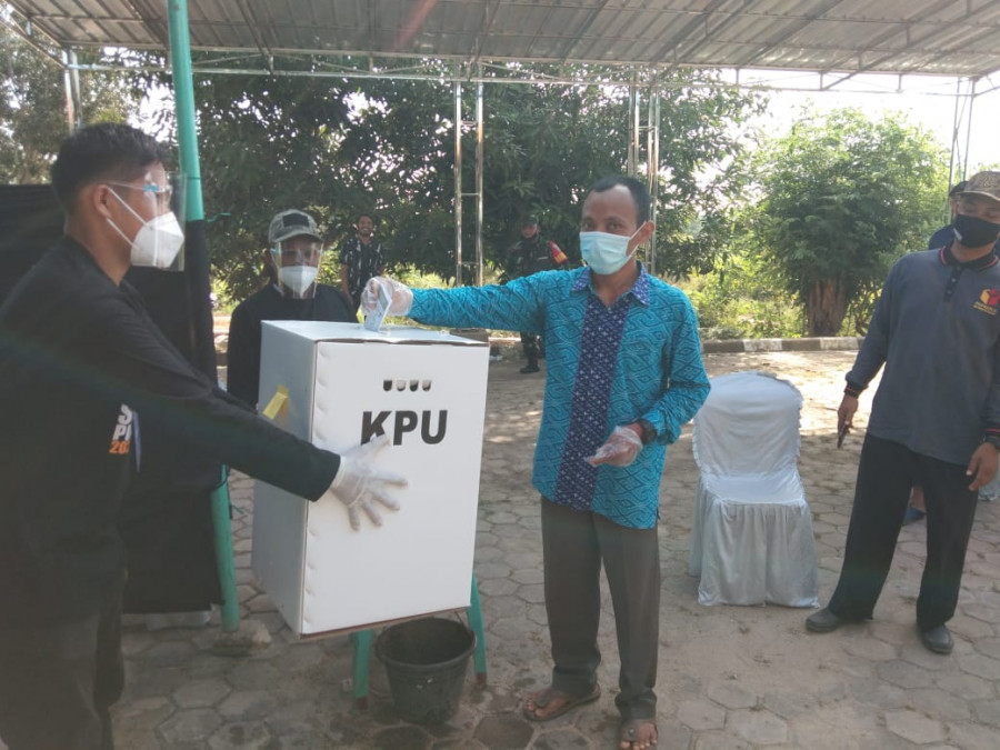 Proses pungut hitung surat suara menjelang hari H penyelenggaraan Pilkada (Zulhamri/korankaltim.com)