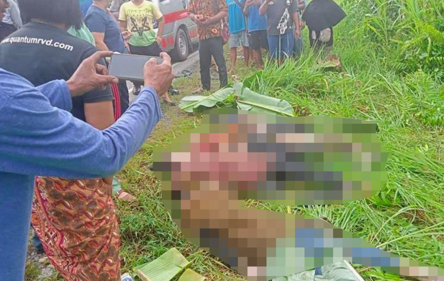 Insiden Kecelakaan tunggal (Kakanwil Kemenag Kaltim) di Jalan Trans Kalimantan, tepatnya di Desa Sakakajang, Kalteng, Minggu (17/7/2022). (Foto: Istimewa)