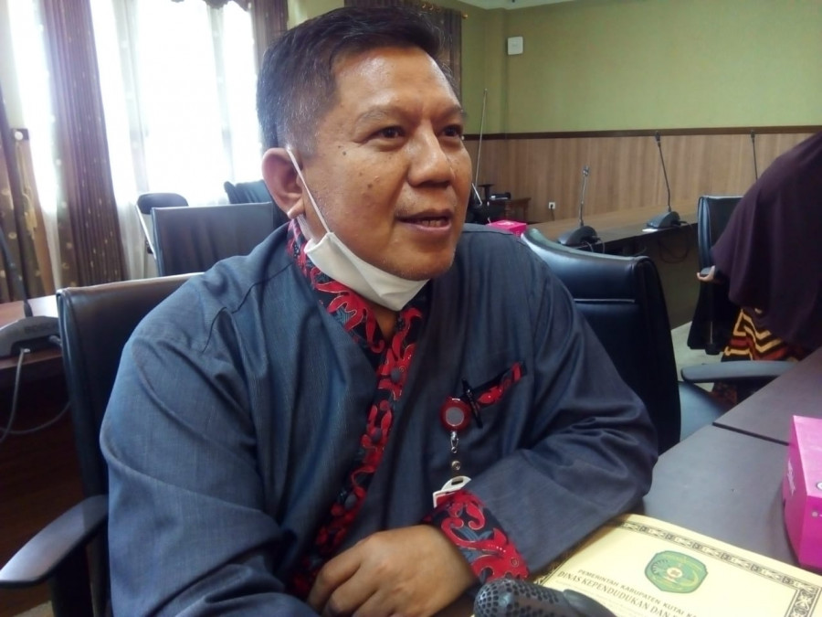 Kepala Disdukcapil Kukar M Iryanto
