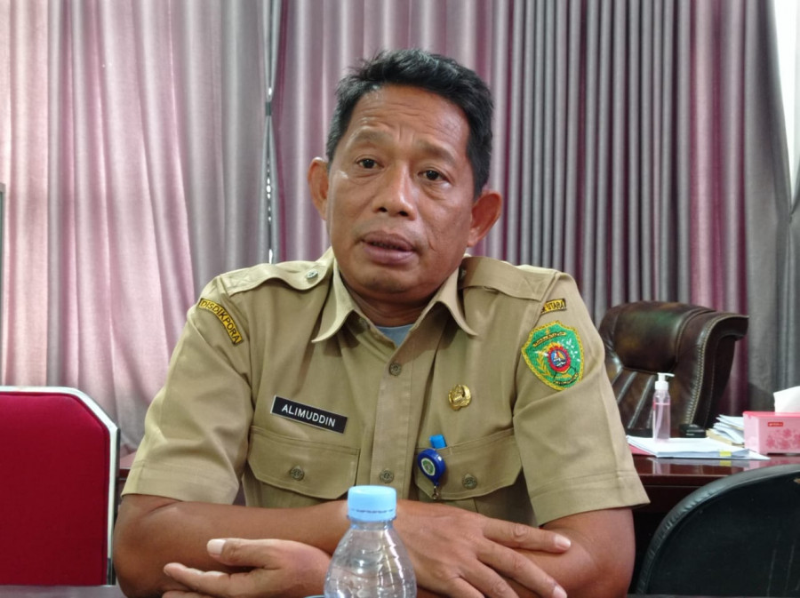 Dinas Pendidikan Pemuda dan Olahraga Kabupaten Penajam Paser Utara, Alimuddin. (Erwin/Korankaltim.com)
