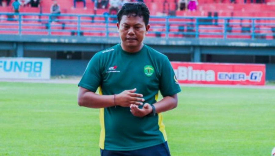 Pelatih Kepala Tim Sepak Bola PON Kaltim, Rahmat Hidayat.(Foto: Istimewa)