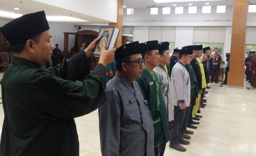 29 Pegawai lingkungan Pemkab Kukar mengambil sumpah jabatan di Gedung Serba Guna, Kompleks Kantor Bupati Kukar pada Kamis (28/2/2019) sore