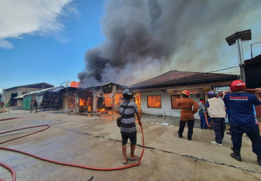 Kondisi kebakaran di dekat Simpang tiga Jalan Munthe. (Foto: Istimewa)