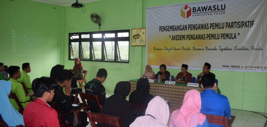 Pengawasan pelatihan akademi oleh bawaslu paser