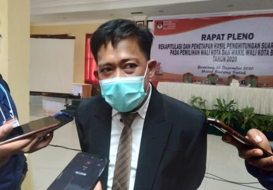 Ketua KPU Bontang, Erwin (Foto: dok/Korankaltim)