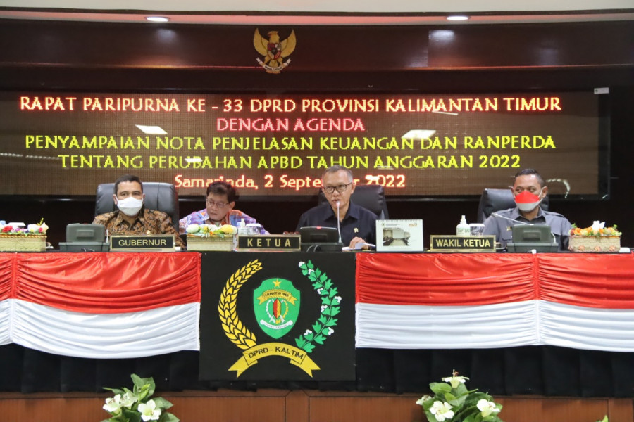 Suasana Sidang Paripurna ke-33 DPRD Kaltim tentang penyampaian nota penjelasan APBD 2022. (Foto: Istimewa)