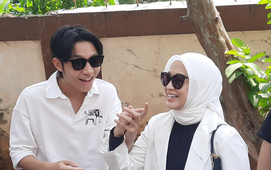 Keisha Alvaro dan Okie Agustina. (Foto: Istimewa)