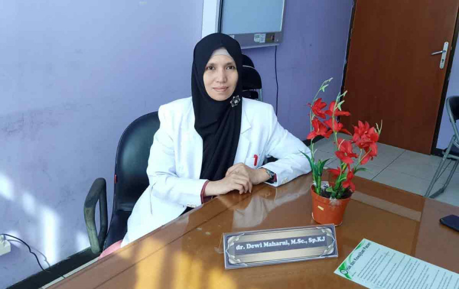 dokter spesialis jiwa RSUD Taman Husada Kota Bontang, dr Dewi Maharni M.Sc., Sp.KJ