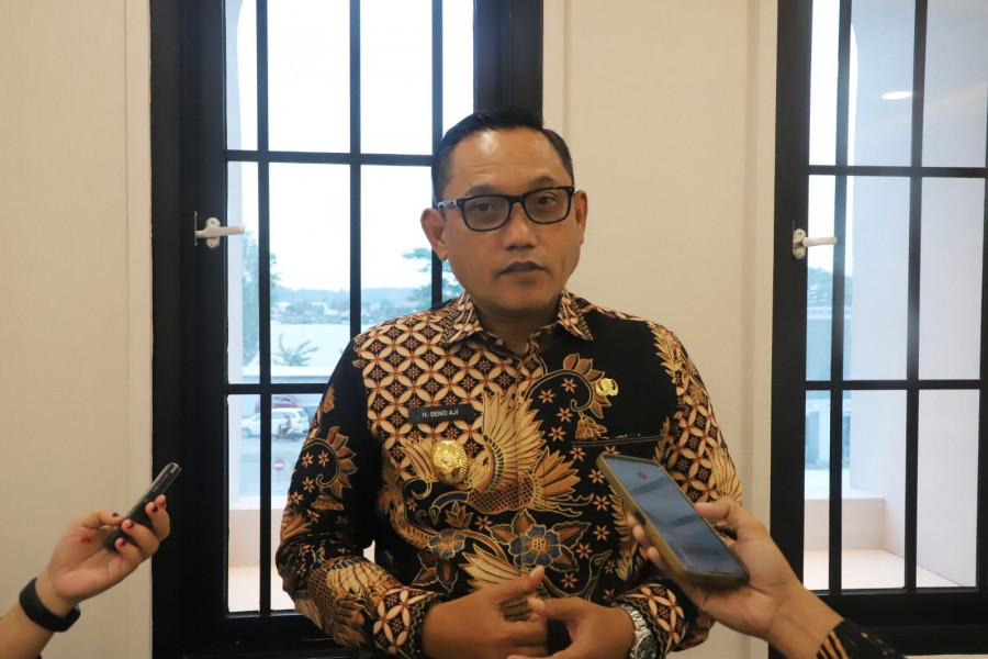 Wagub Kaltim Seno Aji