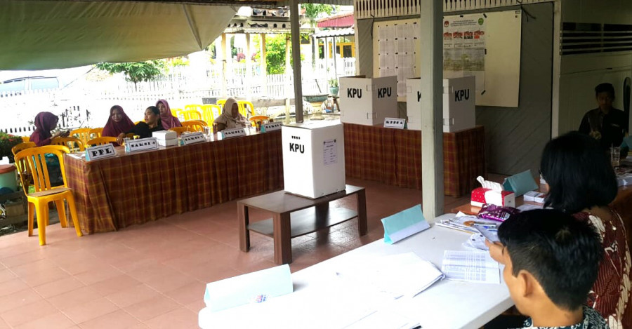 Suasana TPS 02 Kelurahan Bugis Samarinda masih terlihat sepi