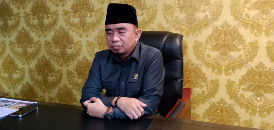 Sekretaris DPD II Partai Golkar Paser, Fadli Imawan ( Foto: Dwi cahyo/korankaltimcom)
