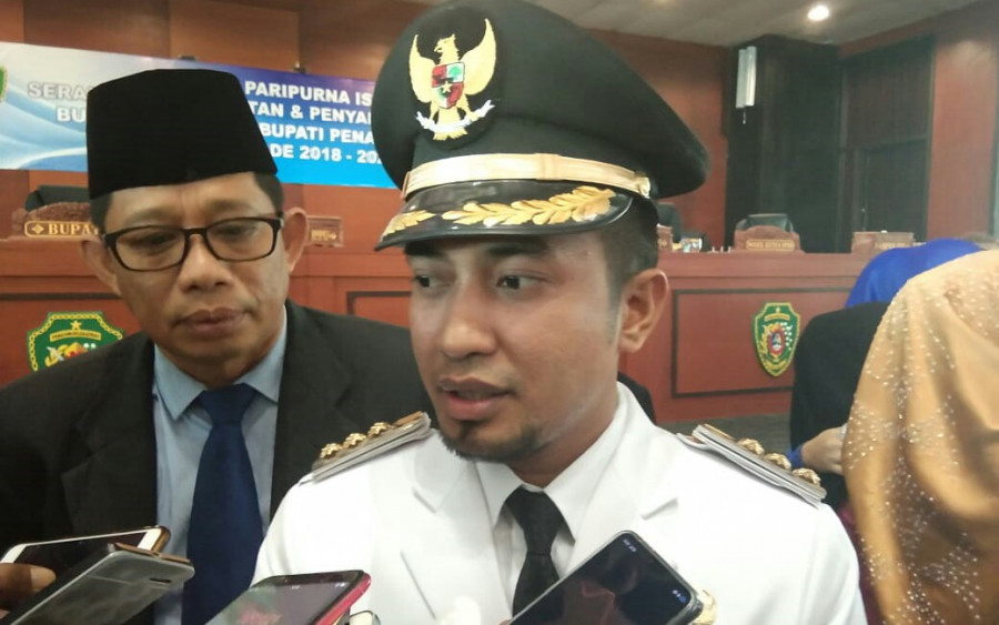 Bupati PPU saat di jumpai awak media