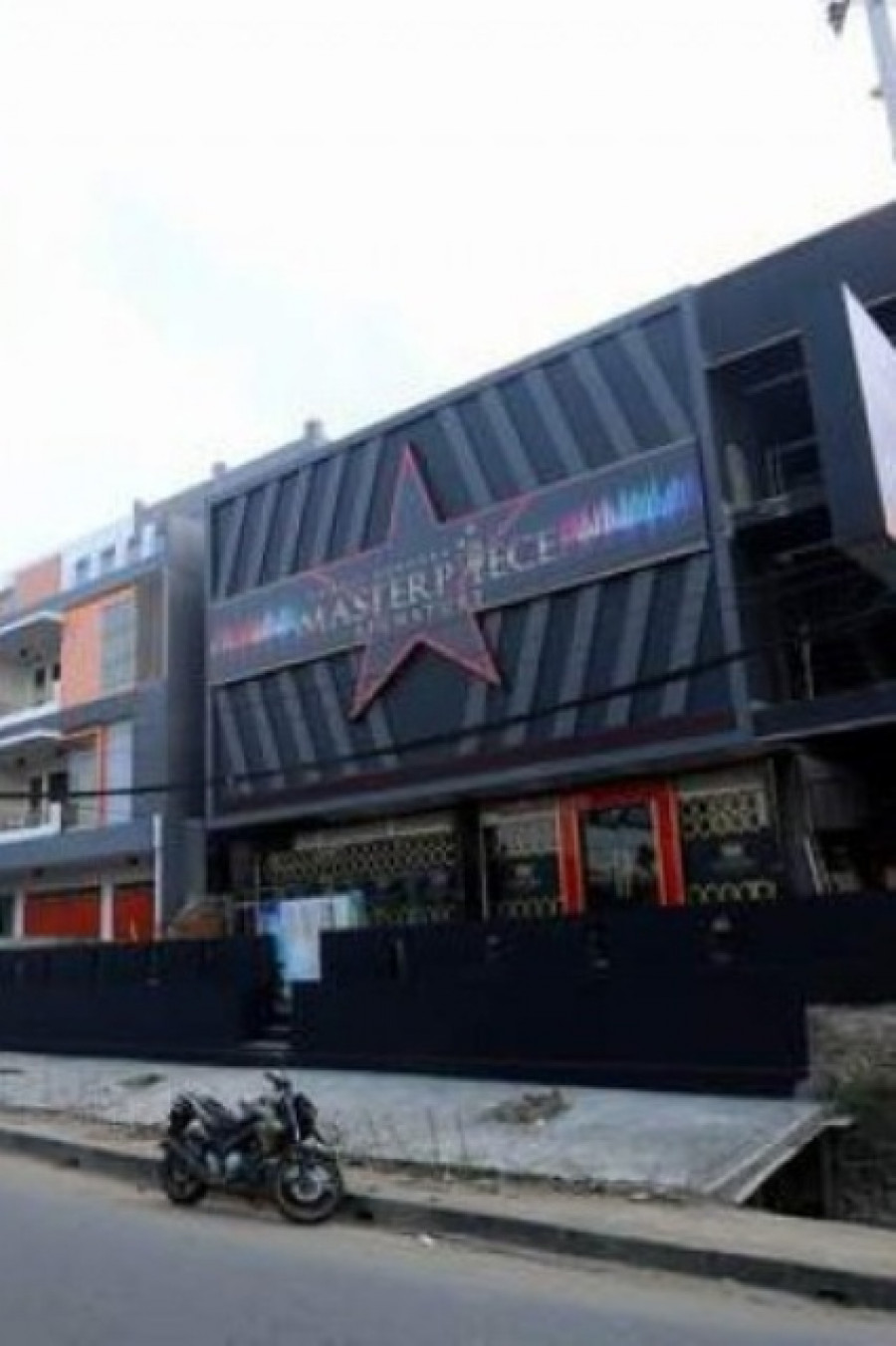 PROSPEKTIF: Usaha karaoke keluarga semacam Masterpiece dinilai masih cukup prospektif, namun masih perlu pertimbangan aspek sosial di sekelilingnya