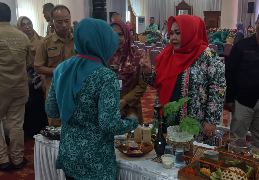 Pelaksanaan festival pangan lokal Disketapang. (Foto: Heri/Korankaltim.com)