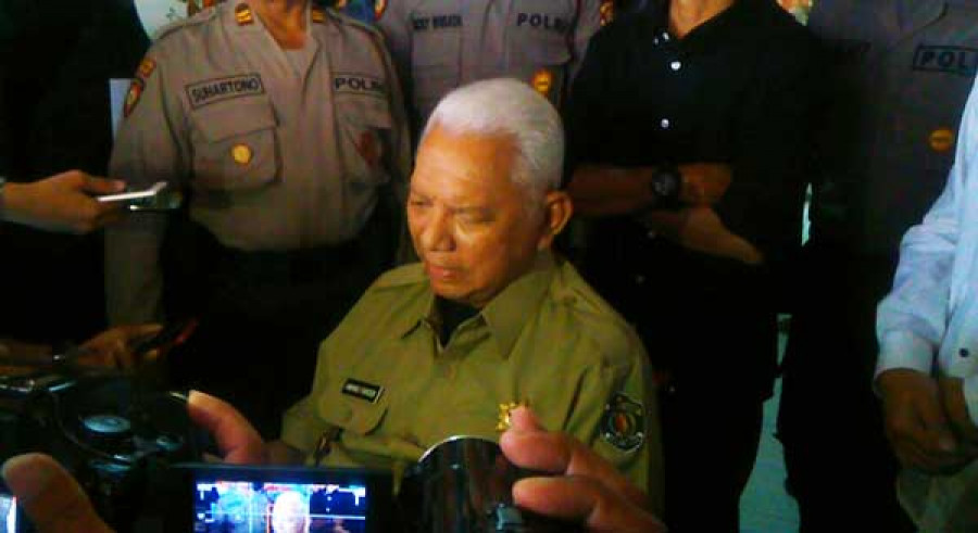 Gubernur Kaltim Awang Faroek Ishak