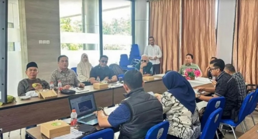 Momen rapat penyusunan rekomendasi yang dilaksanakan Pansus LKPJ DPRD Kaltara. (istimewa)