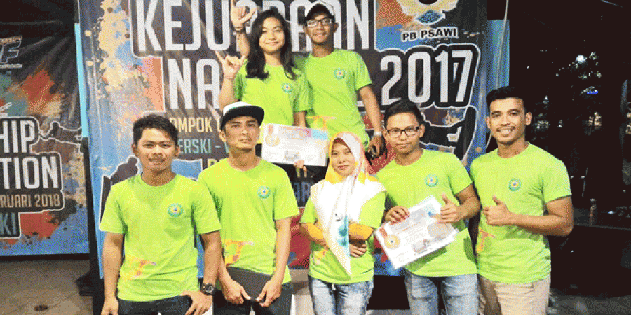 BANGGA: Tim ski air Kaltim, sukses meraih medali pada kejurnas dan berharap masuk dalam TC Desentralisasi Mandiri. (Foto: Istimewa)