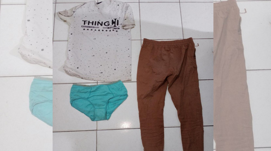 BB Baju dan Celana yang diamankan Pihak Kepolisian. (Foto: Polsek Derawan)