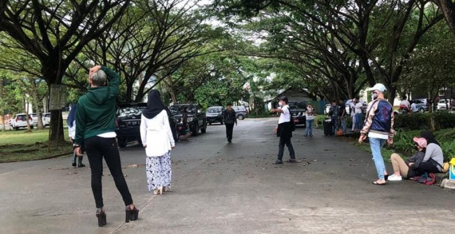 Beberapa talent saat melakukan geladi bersih. (Foto: Reza Fahlevi/Korankaltim.com)
