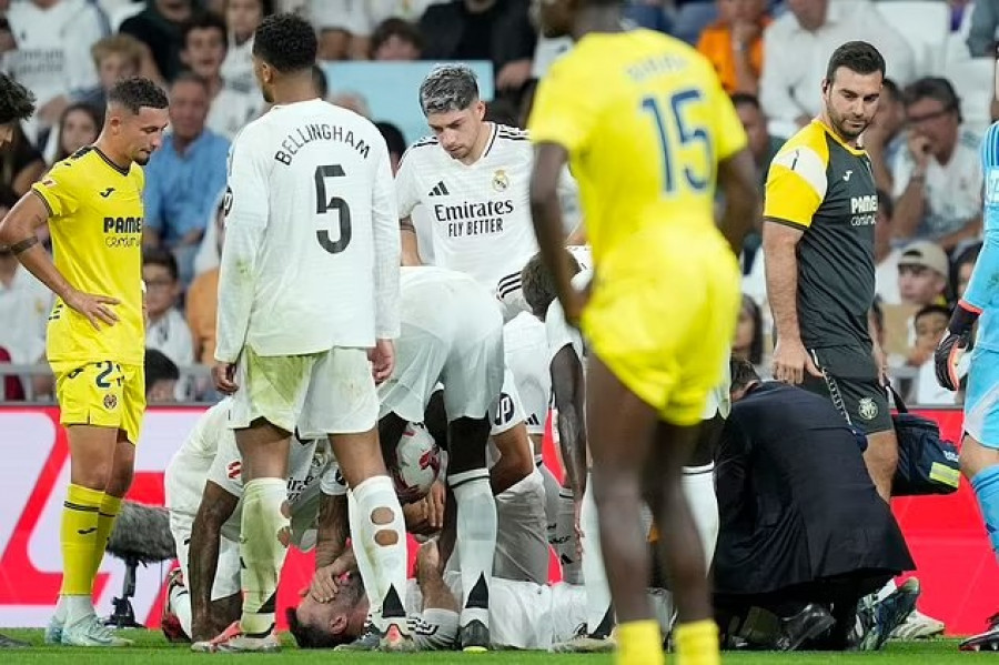 Cederanya Dani Carvajal mewarnai kemenangan Real Madrid dan catatan tak terkalahkan Los Blancos. (Foto: Gettyimages)