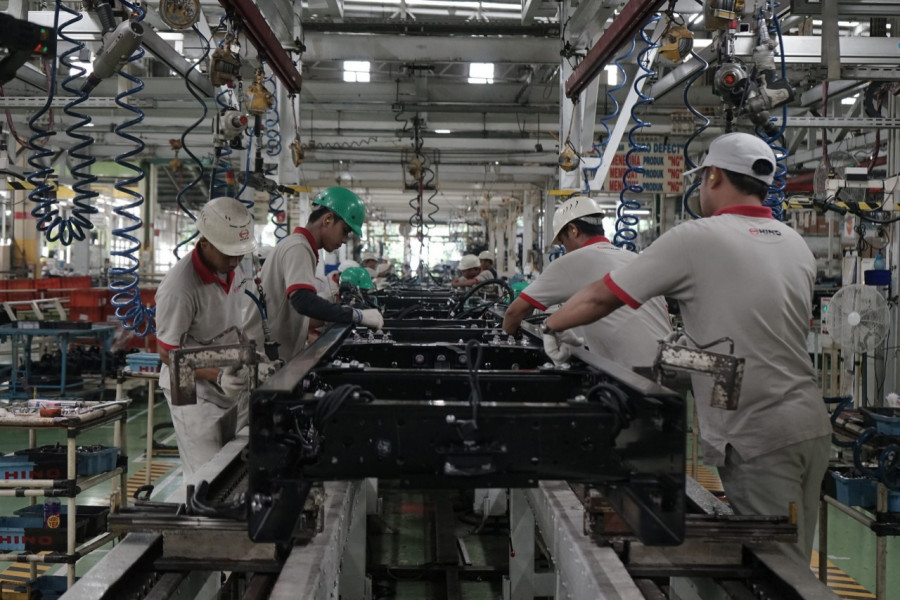 Perindustrian di Indonesia, terpuruk di 2020 namun diperkirakan membaik pada tahun 2021 mendatang. (marcom.co.id)