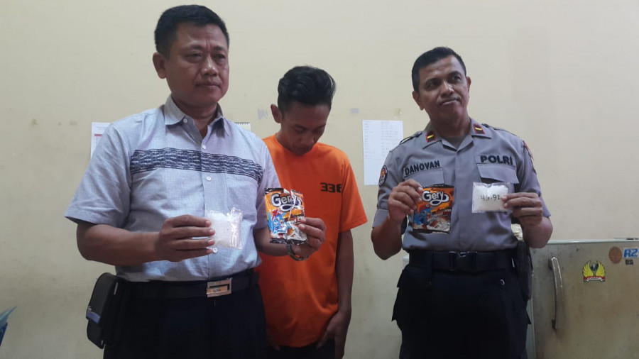 Tersangka Tr yang telah diamankan oleh Kepolisian Polrestas Samarinda Rabu (27/3) kemarin